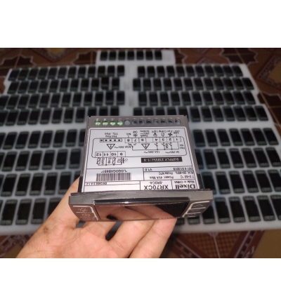 Đồng Hồ Dixel Hiển Thị Nhiệt Độ Tủ - Bàn Đông Berjaya
